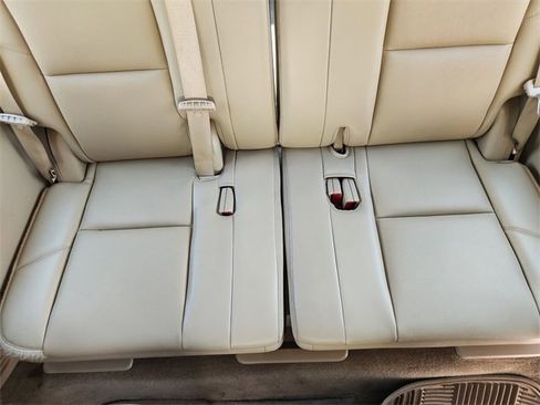 Certified 2013 Chevrolet Suburban LTZ image 34