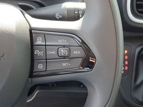 New 2026 RAM ProMaster 2500 w/ Quick Order Package 22G SLT image 9