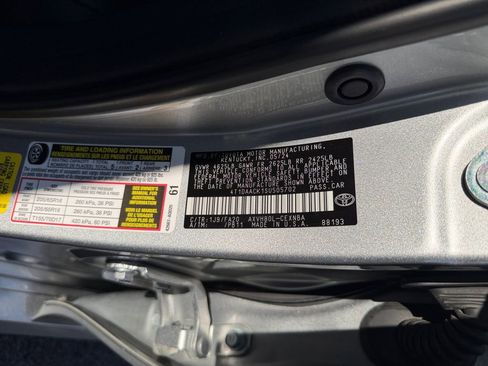 Used 2025 Toyota Camry LE image 30