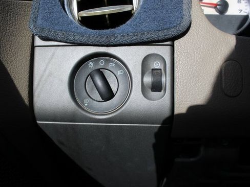 Used 2007 Ford F150 Lariat image 13