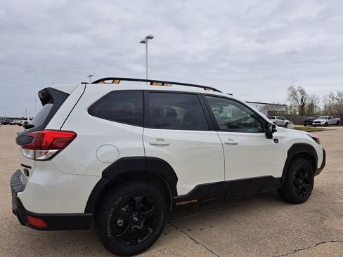 Used 2025 Subaru Forester Wilderness image 5