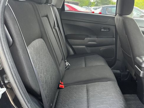 Used 2020 Mitsubishi Outlander Sport ES AWD/4WD image 16