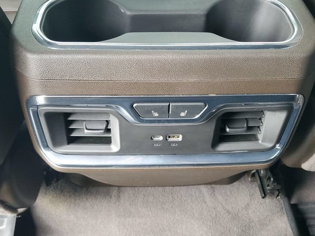 Used 2025 GMC Sierra 3500 Denali AWD/4WD image 26