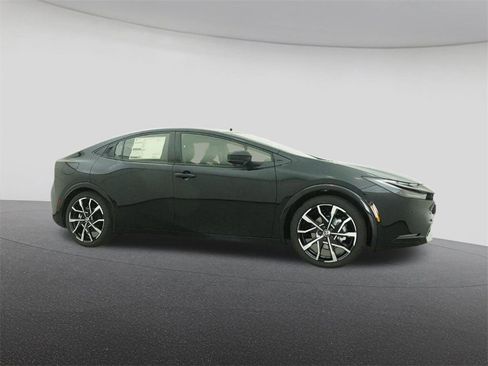 New 2026 Toyota Prius Plug-In Hybrid image 28