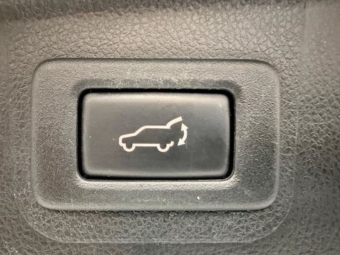 Used 2019 Subaru Outback 3.6R Limited w/ Popular Package #2 AWD/4WD image 24