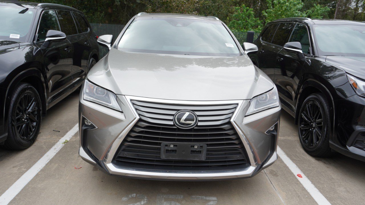 Used 2017 Lexus RX 350 FWD w/ Premium Package image 2