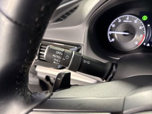 Certified 2023 Acura RDX w/ Technology Package image 17