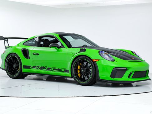 Used 2019 Porsche 911 GT3 RS image 10