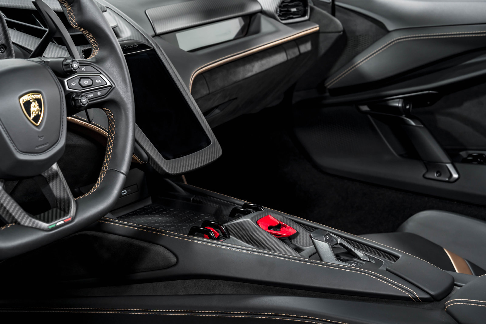 Used 2024 Lamborghini Revuelto AWD/4WD image 22