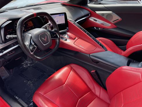 Used 2020 Chevrolet Corvette Stingray Preferred Cpe w/ 2LT Preferred Equipment Group RWD image 28