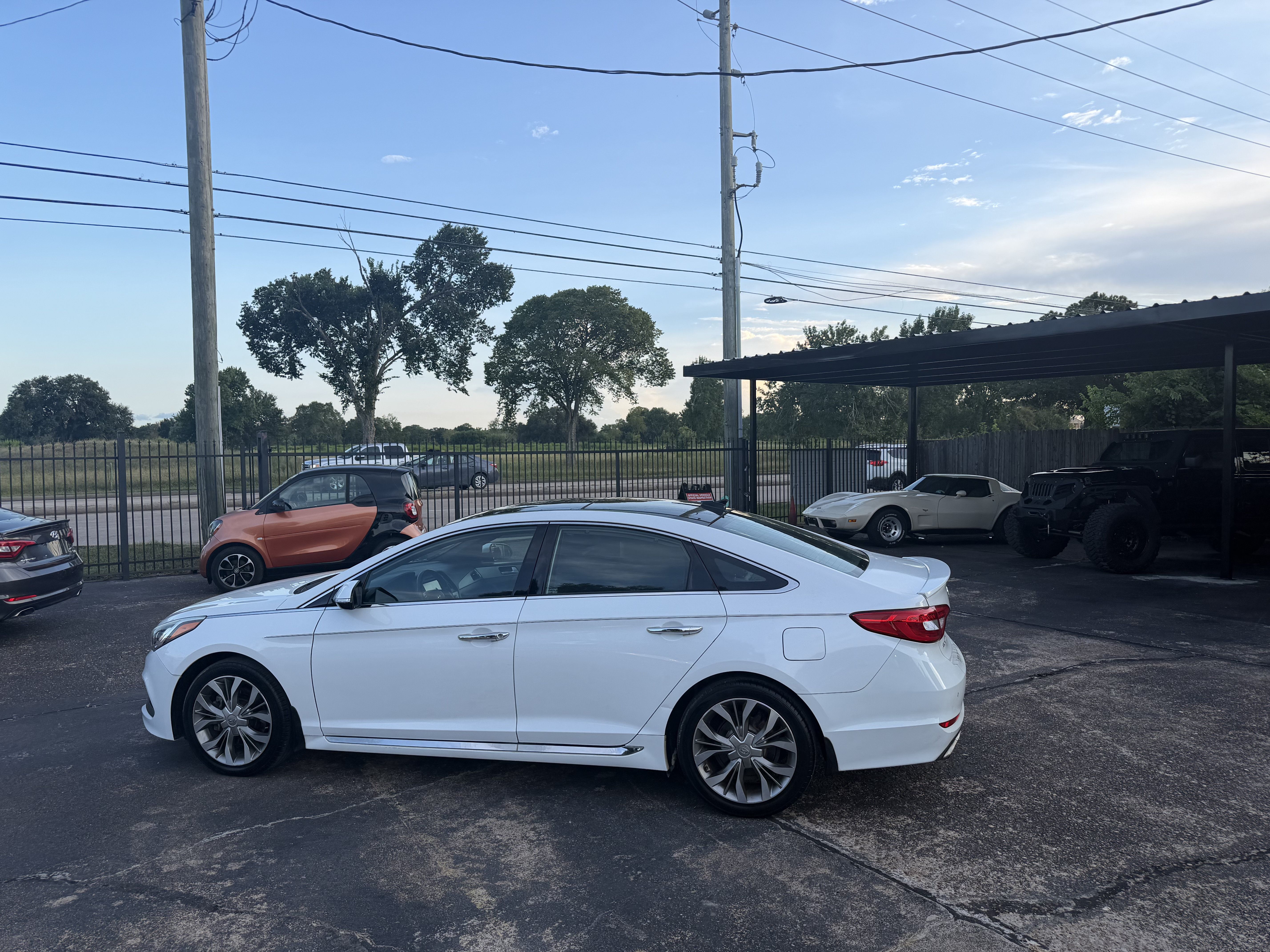 Used 2015 Hyundai Sonata Limited 2.0T FWD image 11