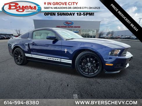 Used 2011 Ford Mustang Premium w/ 202A Rapid Spec Order Code image 1