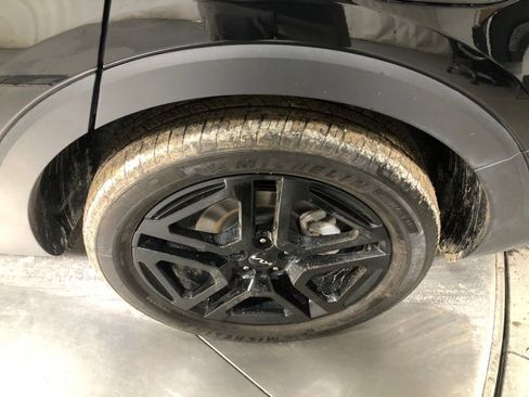 Certified 2023 Kia Telluride SX Prestige X-Line AWD/4WD image 10