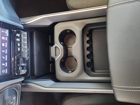 New 2025 RAM 2500 Big Horn image 15