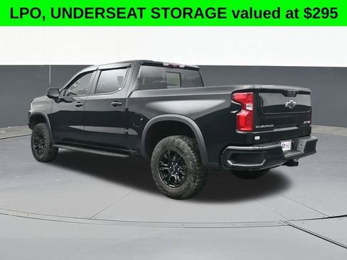 Used 2024 Chevrolet Silverado 1500 ZR2 image 10