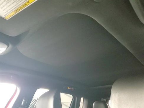 New 2025 Jeep Compass Latitude w/ Sun & Sound Group image 15