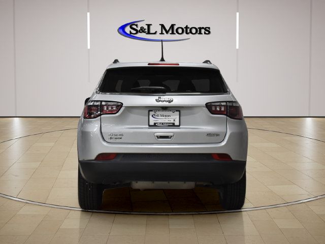 Certified 2024 Jeep Compass Latitude AWD/4WD image 10