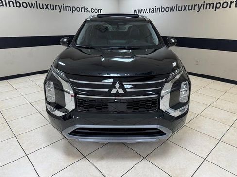 New 2026 Mitsubishi Outlander SEL image 2