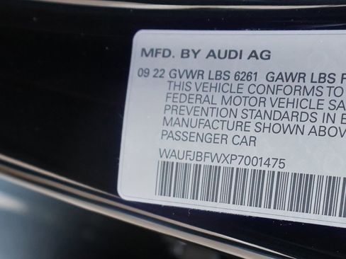 Used 2023 Audi e-tron GT Premium Plus image 55