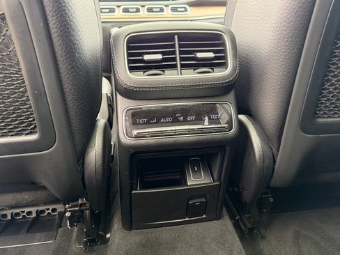 Used 2020 Mercedes-Benz GLE 350 4MATIC image 32