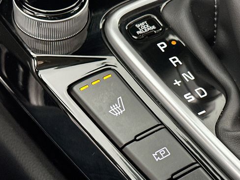 Used 2025 Kia Seltos EX image 20