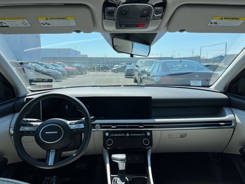 Used 2025 Hyundai Tucson SEL image 35