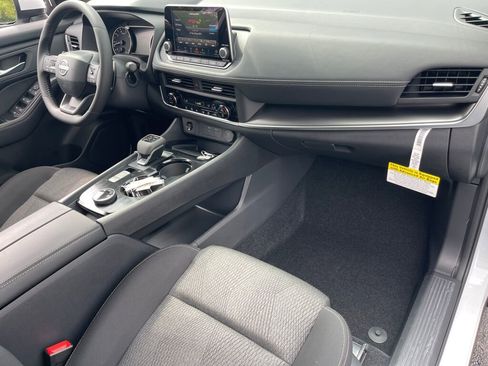 New 2026 Nissan Rogue SV image 15