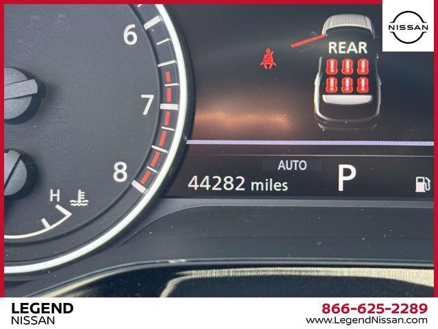 Used 2024 Nissan Pathfinder SL AWD/4WD image 26