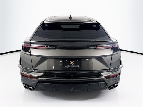 Used 2024 Lamborghini Urus Performante image 6