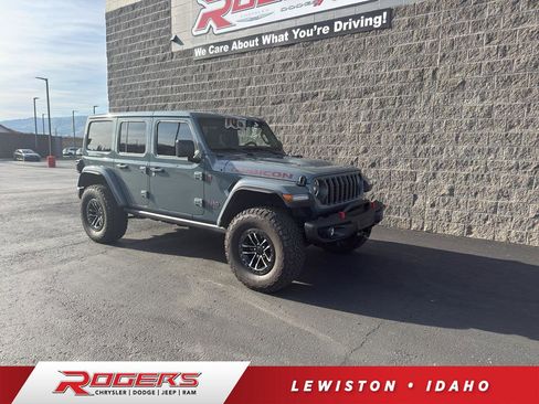 Certified 2025 Jeep Wrangler Unlimited Rubicon image 1