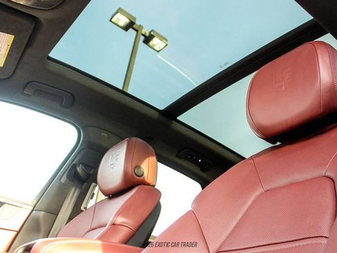 Used 2025 Porsche Cayenne GTS image 40