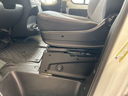 Used 2024 RAM ProMaster 3500 w/ Delivery Van Package FWD image 37