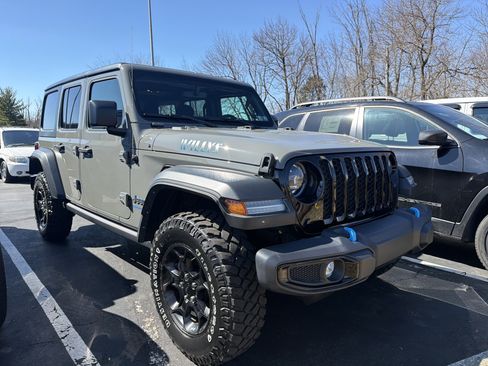 Certified 2023 Jeep Wrangler Unlimited w/ Cold Weather Group AWD/4WD image 1