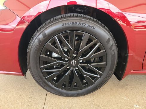 Certified 2025 Nissan Altima 2.5 SV w/ SV Special Edition Package FWD image 31