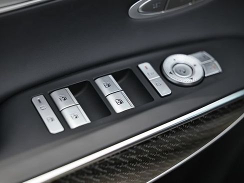 New 2026 Genesis GV70 3.5T Sport Prestige AWD/4WD image 19