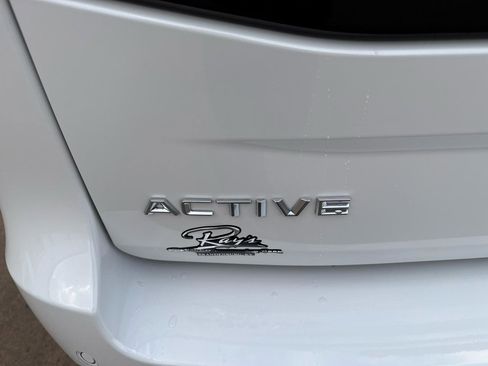 New 2025 Ford Expedition Active AWD/4WD image 16