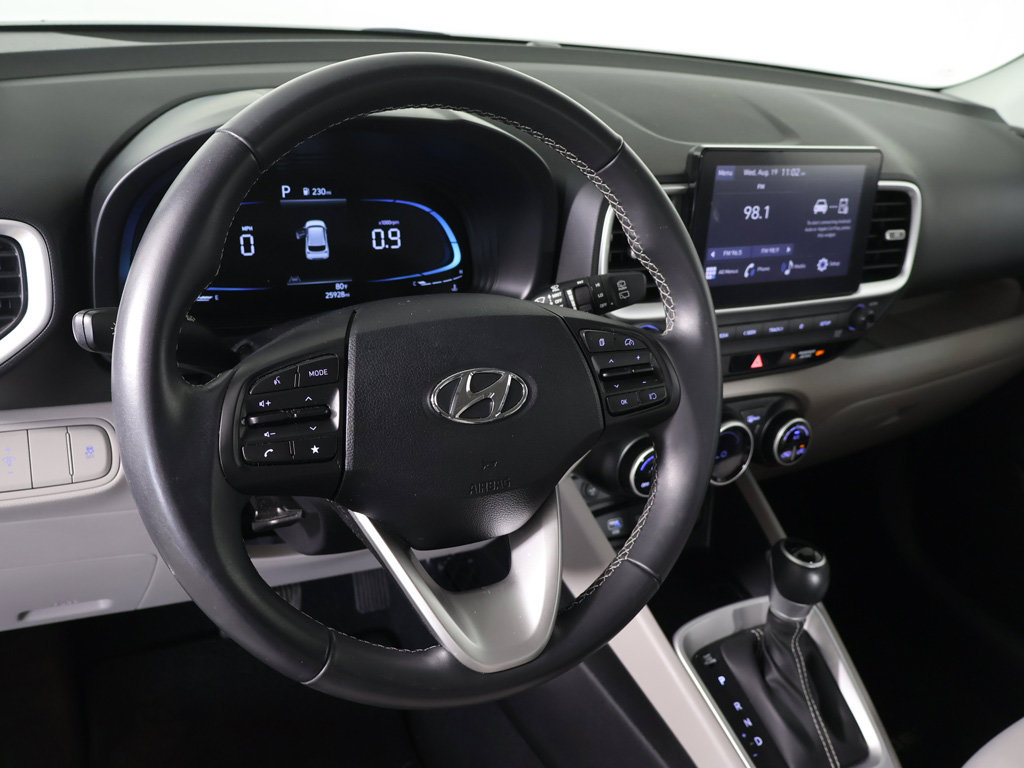Certified 2024 Hyundai Venue SEL FWD image 23