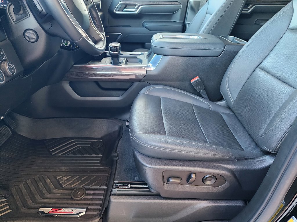Used 2022 Chevrolet Silverado 1500 LTZ AWD/4WD image 25