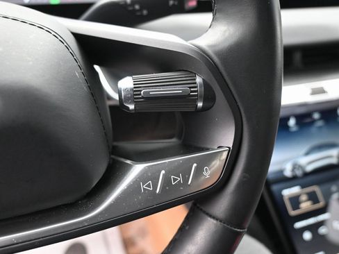 Used 2024 Lucid Air Touring image 20