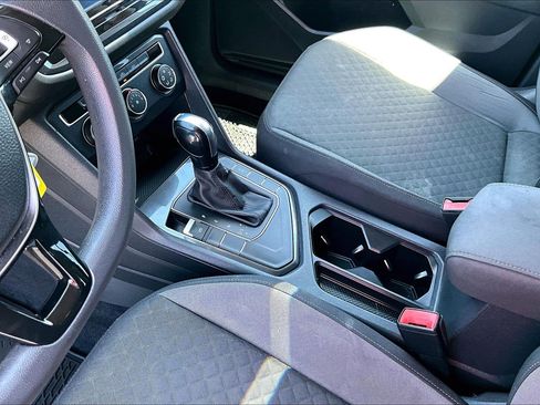 Used 2019 Volkswagen Tiguan S FWD image 13