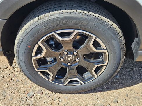 New 2025 Ford Bronco Sport Outer Banks image 10