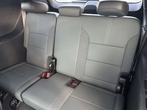 New 2026 GMC Acadia AT4 w/ Luxury Package image 7