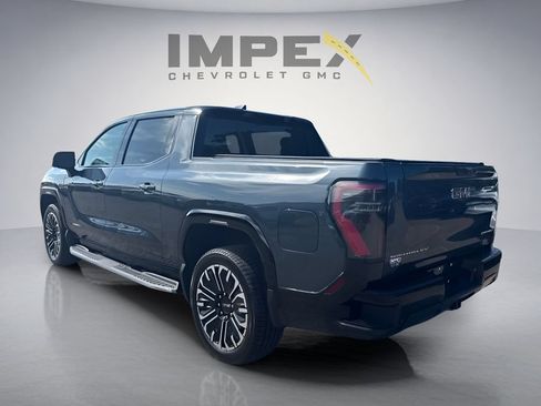 Used 2026 GMC Sierra EV Denali AWD/4WD image 3