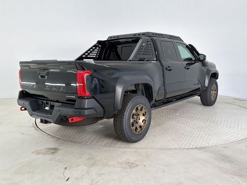 Used 2024 Toyota Tacoma 4x4 Double Cab Hybrid image 9