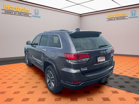Used 2020 Jeep Grand Cherokee Limited w/ Luxury Group II image 3