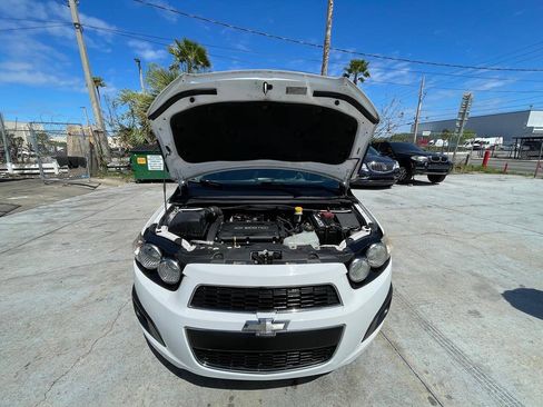 Used 2014 Chevrolet Sonic LT FWD image 11
