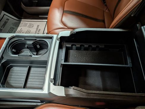 Used 2022 Ford F350 King Ranch w/ Chrome Package image 18