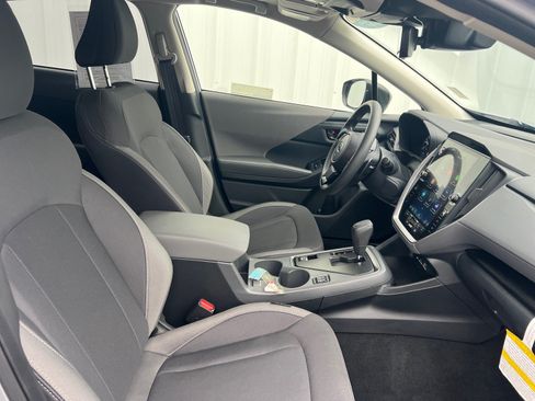 Used 2025 Subaru Crosstrek 2.5i Premium AWD/4WD image 21