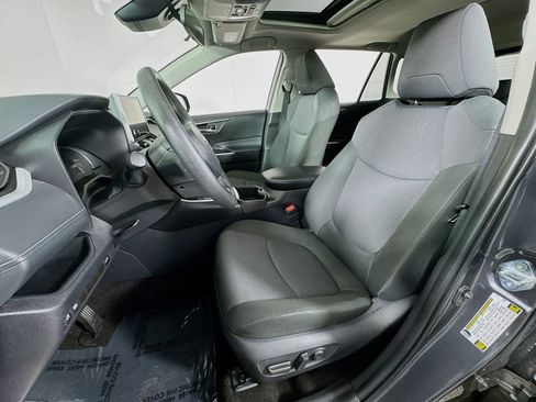 Certified 2025 Toyota RAV4 XLE w/ Convenience Package image 12