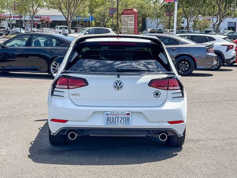 Used 2018 Volkswagen GTI S FWD image 3